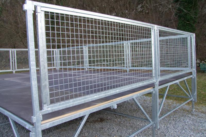 Garde-corps grillagés obligatoires à partir d' 1m de haut
